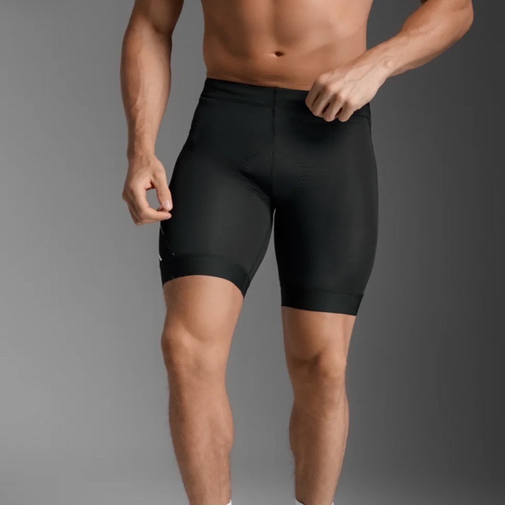2XU - CORE TRI 8 INCH SHORTS